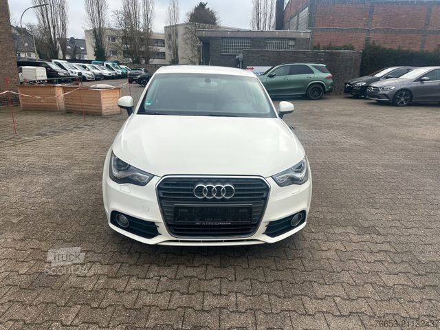 Dodávka AUDI A1 1.2 TFSI 63kw*Teilleder*Klimaaut.*Xenon*Navi