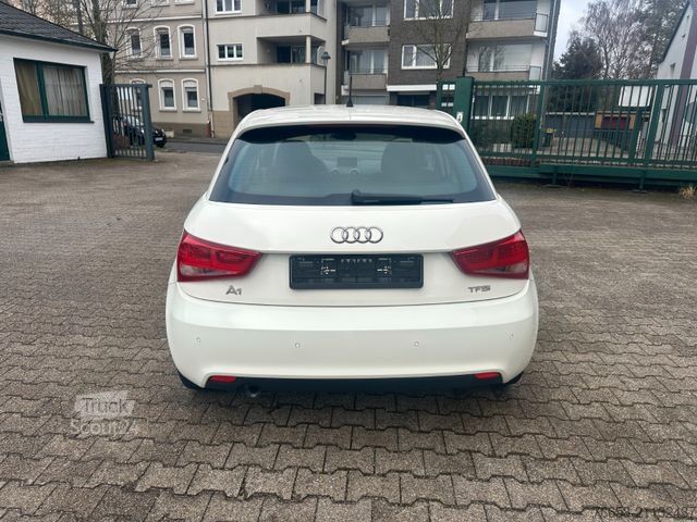Dodávka AUDI A1 1.2 TFSI 63kw*Teilleder*Klimaaut.*Xenon*Navi