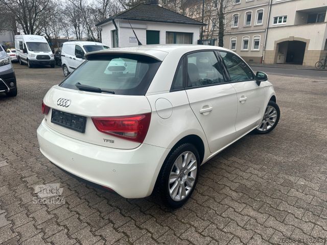 Dodávka AUDI A1 1.2 TFSI 63kw*Teilleder*Klimaaut.*Xenon*Navi