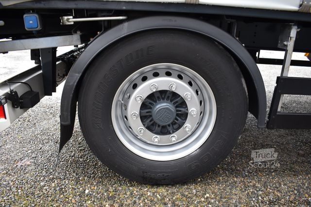 Open trailer with tarp SCHWARZMÜLLER PA 2/E Edscha Curtain BPW Durchlade