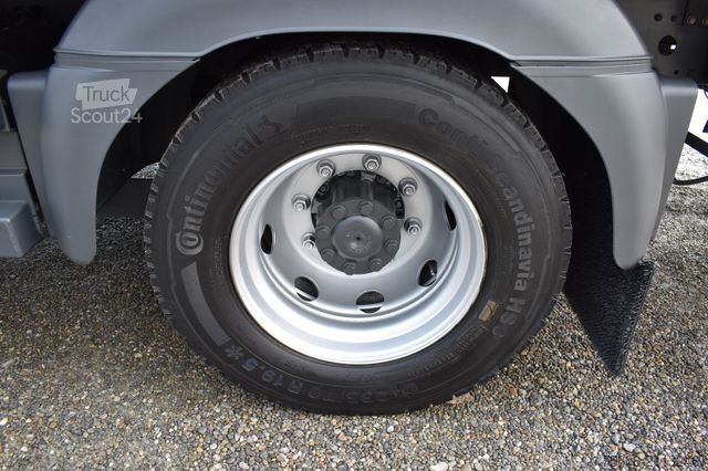 Camion caisson MERCEDES-BENZ Atego 1230 E6 4x2 Koffer LBW