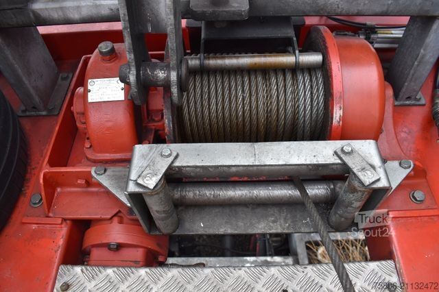 Vehicul de tractare MERCEDES-BENZ Atego 1523 Abschlepper Kran / Bergearm / Brille