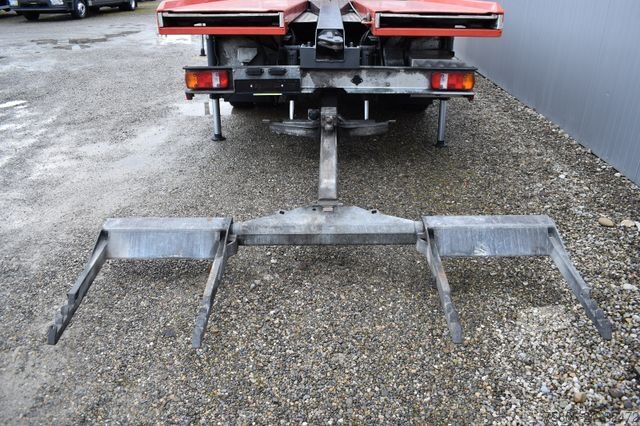 Vehicul de tractare MERCEDES-BENZ Atego 1523 Abschlepper Kran / Bergearm / Brille