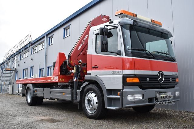 Vehicul de tractare MERCEDES-BENZ Atego 1523 Abschlepper Kran / Bergearm / Brille