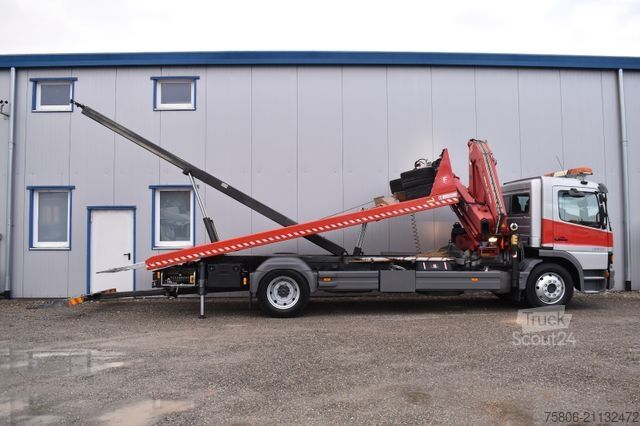 Vehicul de tractare MERCEDES-BENZ Atego 1523 Abschlepper Kran / Bergearm / Brille