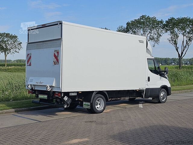 Lagaminas IVECO DAILY 35C16 Bakwagen Laadklep!