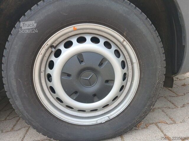 Hűtőfelépítményes furgon Mercedes-Benz Sprinter III FWD 215 CDI FRISCHEDIENST 0°NEU RFK A