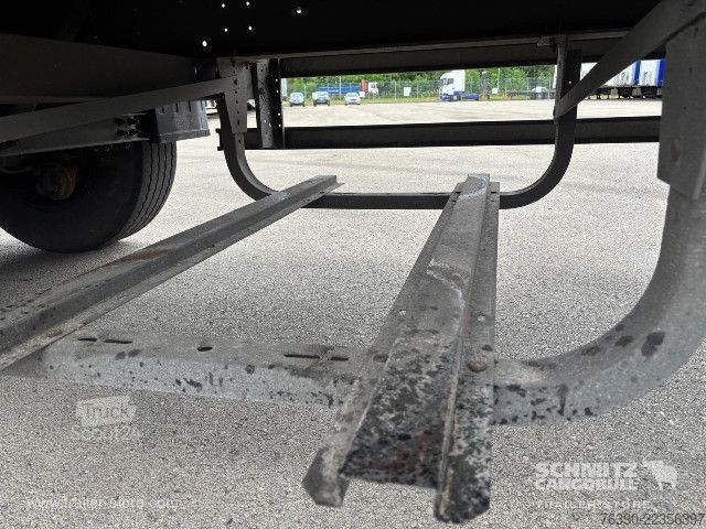 Відкритий напівпричіп з тентом Schmitz Cargobull Semitrailer Curtainsider Standard