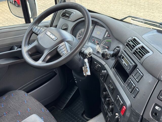 Kuorma-autoon asennettu nosturi DAF CF 460  6x2  Baustoff Palfinger PK18001L