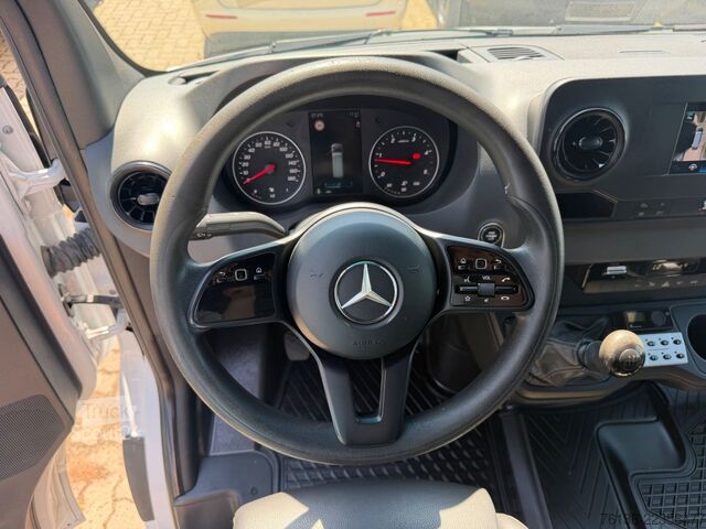 Komercijalno vozilo sa visokim krovom MERCEDES-BENZ Sprinter 516 CDI Maxi Klima LED Werkstatt Standh