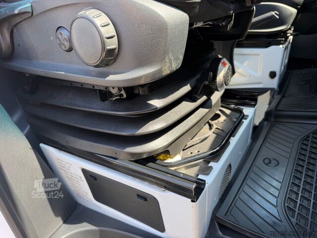 Komercijalno vozilo sa visokim krovom MERCEDES-BENZ Sprinter 516 CDI Maxi Klima LED Werkstatt Standh