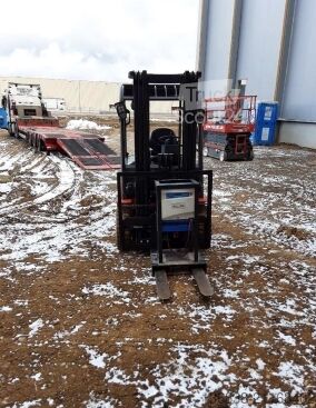 Carrello elevatore fuoristrada Manitou ME 425 C 2,5 t Elektro