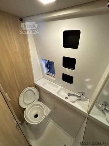 Kamp prikolica/kamper 2023 Fiat Ducato Weinsberg Carabus Manuel | Toit relevable