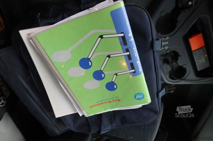 Tovornjak z žerjavom Mercedes-Benz ANTOS 2830 Kraanwagen open Laadbak Fassi F295 +...