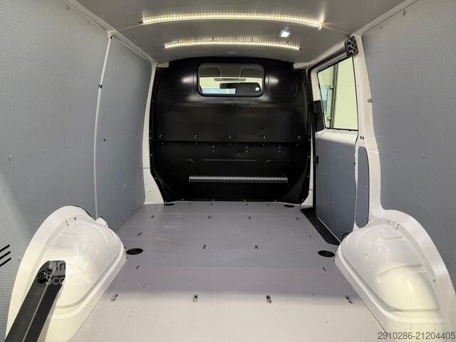 Minibüs VW T6.1 Transporter,4Motion,kurz,Klima,Radio,AHK