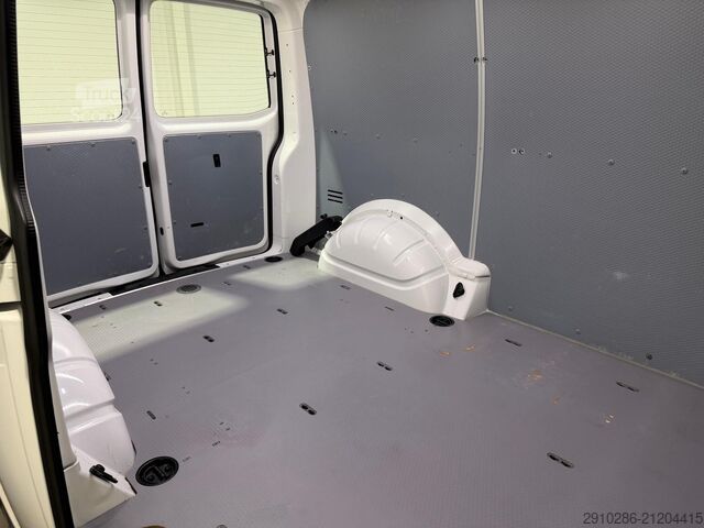 Minibüs VW T6.1 Transporter,4Motion,kurz,Klima,Radio,AHK