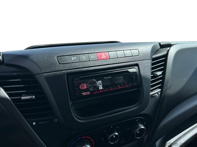 Pick-up panelvan IVECO Daily V - daily 35 C12 3750 cab. E6