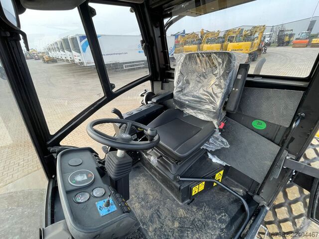Enkele rol JCB VM166D (15.5t)