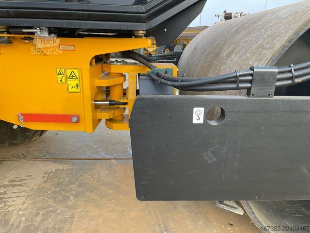 Enkele rol JCB VM166D (15.5t)