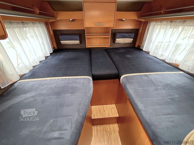 Yarı entegre karavan HYMER/ERIBA Van 572 - Einzelbetten - Garage - Klima -