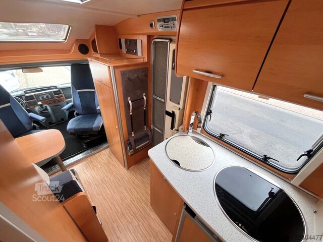 Yarı entegre karavan HYMER/ERIBA Van 572 - Einzelbetten - Garage - Klima -
