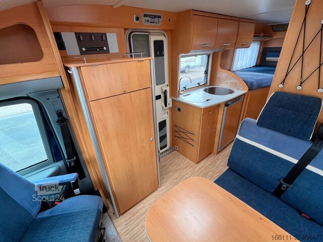 Yarı entegre karavan HYMER/ERIBA Van 572 - Einzelbetten - Garage - Klima -