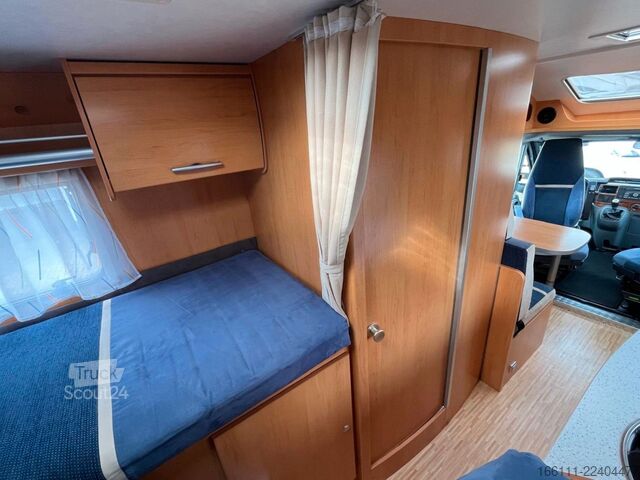 Yarı entegre karavan HYMER/ERIBA Van 572 - Einzelbetten - Garage - Klima -