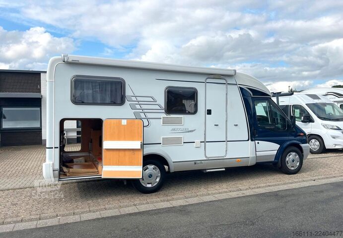 Yarı entegre karavan HYMER/ERIBA Van 572 - Einzelbetten - Garage - Klima -