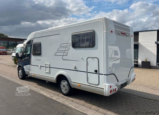 Yarı entegre karavan HYMER/ERIBA Van 572 - Einzelbetten - Garage - Klima -