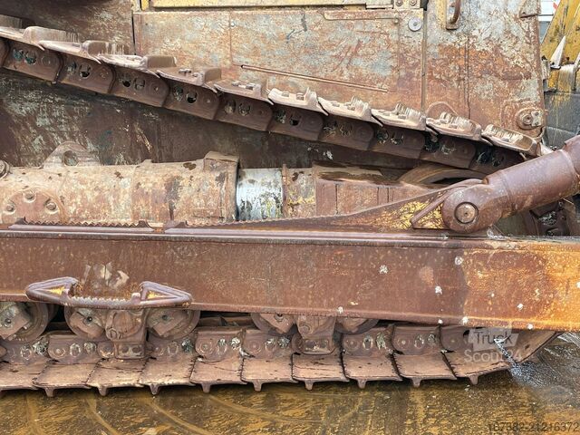 Planiermaschine Caterpillar D8N (D8R)