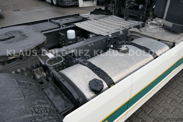 Standard SZM VOLVO FH 420 Globetrotter Vollluft XL-Tank Euro 6