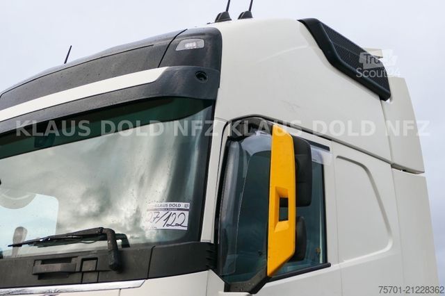 Standard SZM VOLVO FH 420 Globetrotter Vollluft XL-Tank Euro 6
