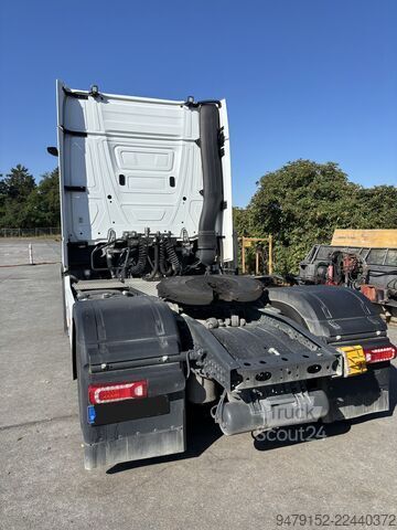 Standardní tahač s retardérem, hydraulika, 200 l Mercedes-Benz Actros 1851 LS