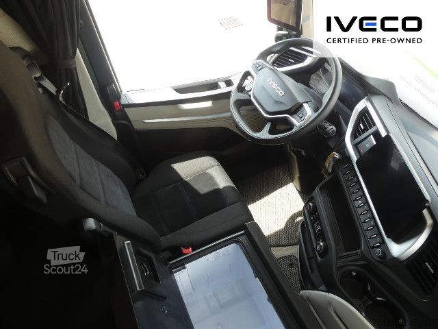 Tractor estándar IVECO AS440S50T/FP