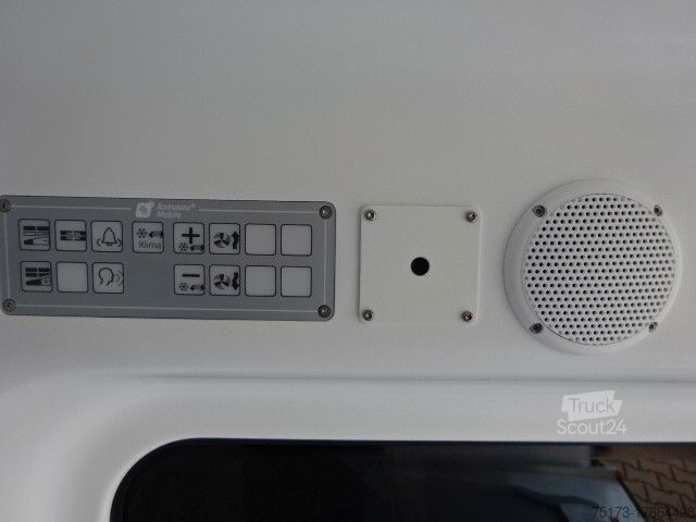 Пожежна машина FORD Transit 330 L2H2 Trend Autom. KTW Rettung Rampe