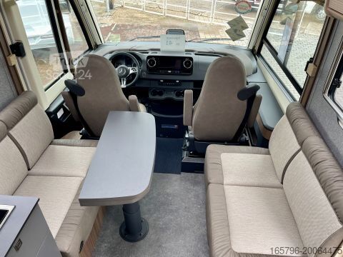 Autorulotă integrată Eura Mobil Integra Line GT 726 EF 170PS, Lithium, AHK, Klima etc