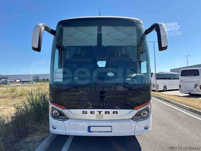  Setra S515
