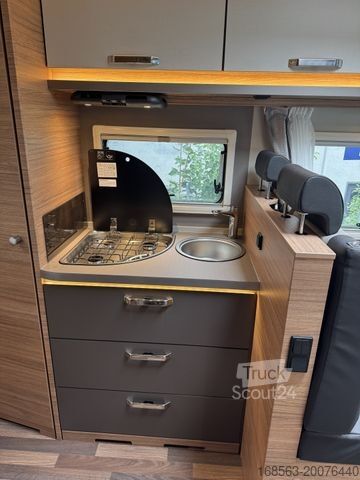 Autorulotă semi-integrată WEINSBERG CaraSuite 650 MF - Modell 2026 - LP 88.293 ¤ !