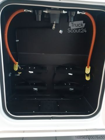 Kamper zintegrowany KNAUS SUN I 700 LEG MJ 2025 LP 171.712 ¤ !