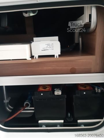 Kamper zintegrowany KNAUS SUN I 700 LEG MJ 2025 LP 171.712 ¤ !