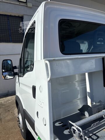 пътна помощ IVECO 65-18