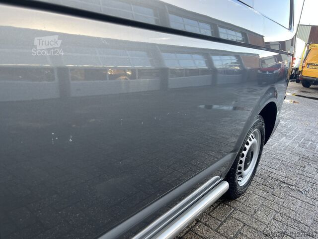 Camioneta familiar de techo alto VW Transporter 2.0 TDI L1H2 BTW en BPM VRIJ!!  Ex ...