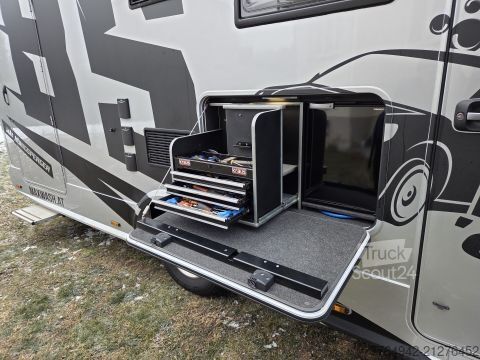 Кемпер с алковен Iveco Sonstige Renntransporter Custom