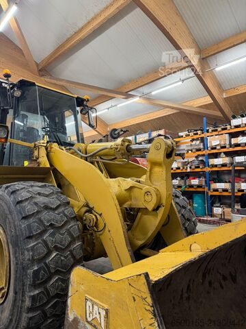 Nakladalnik Caterpillar 950G