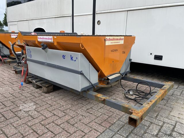 Spredervogn Natstooier Schuitemaker S2400 HSR Bouwjaar 2006 0.8 M3 natstrooier
