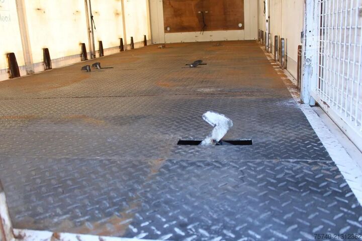 Kayar branda DAF CF 330 + EURO 6 + 6X2 STEERING