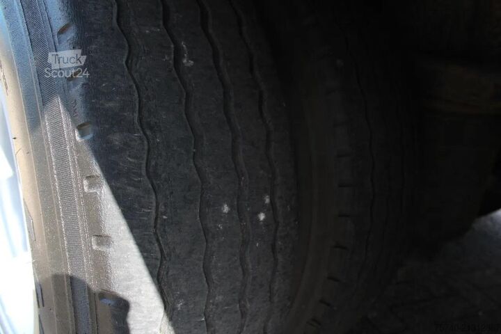 Koffer Pacton 2X AXLE + NICE TRAILER