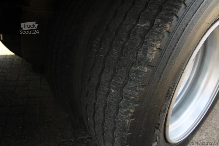 Koffer Pacton 2X AXLE + NICE TRAILER