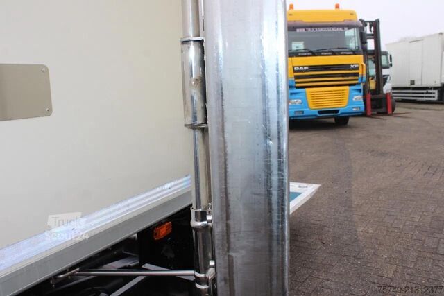 Hűtött/fagyasztott szállítás DAF LF 210 + EURO 6 + LIFT