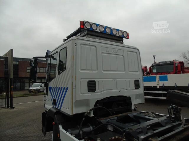 Araba taşıyıcı panelvan Iveco Eurocargo 140E25 + FULL SYSTEM + TOWING